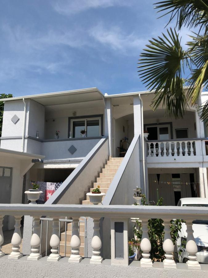Apartman Mia Ana Tribunj  Ngoại thất bức ảnh